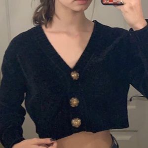URBAN OUTFITTERS BLACK CROPPED CARDIGAN